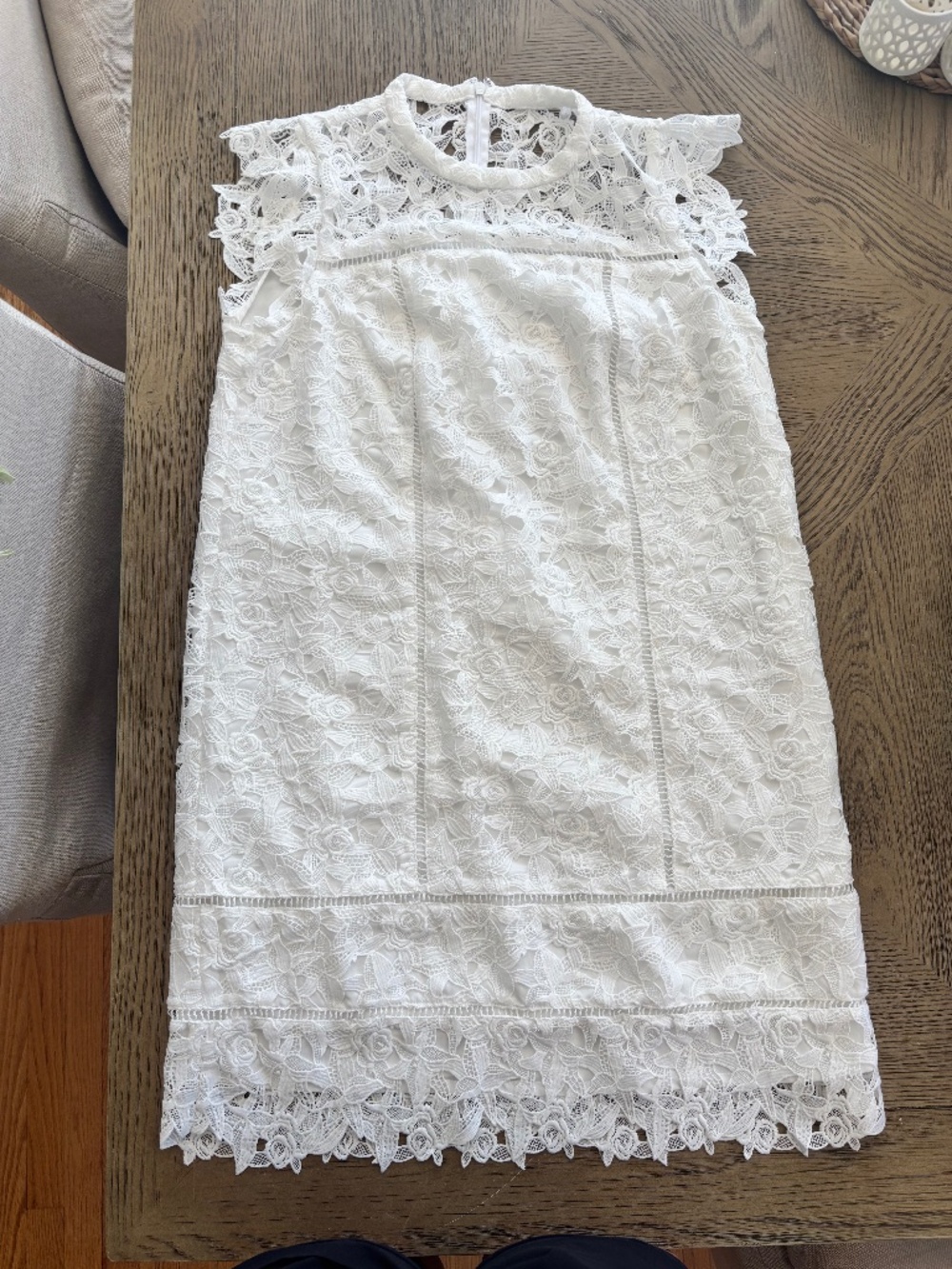 Gorgeous Vineyard Vines Brocase Dress